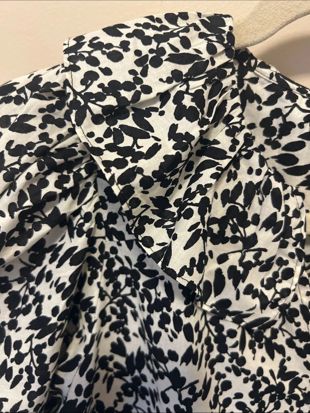 Madewell Black & Cream Floral Puff-Sleeve Blouse